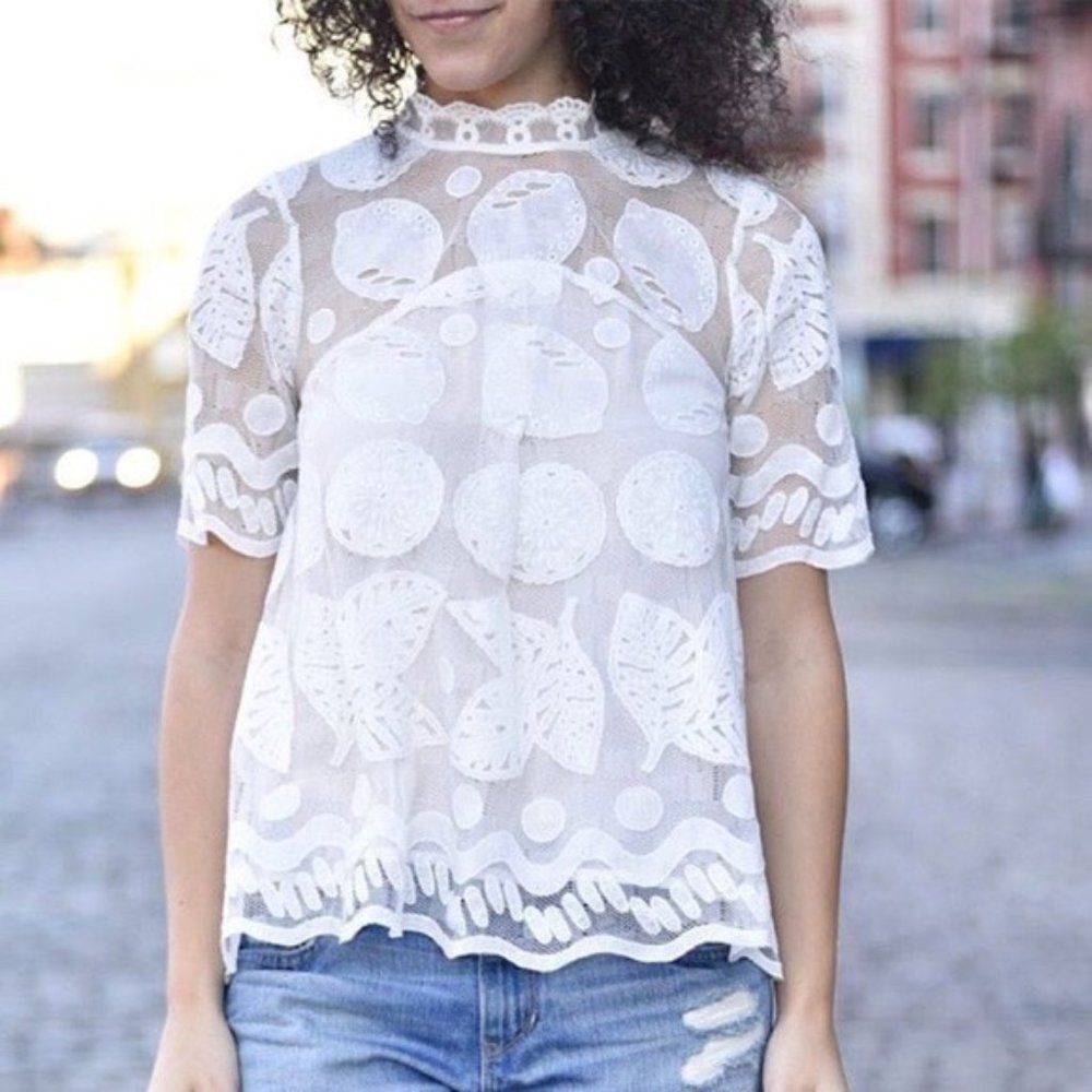 HD in Paris | White Lily Lace Lemon Blouse | 2 - Picture 2 of 12
